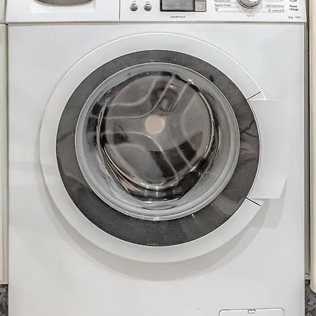 Apartment Cozy 2 Bedroom With Pool View And 2 Bathrooms In Cristianos *