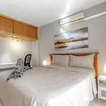 Cozy 2 Bedroom With Pool View And 2 Bathrooms In Cristianos Los Cristianos (Tenerife)