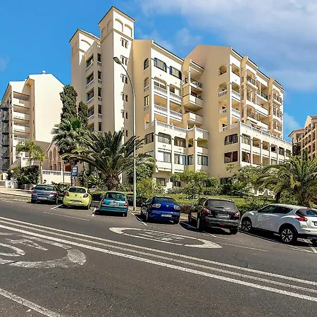 Cozy 2 Bedroom With Pool View And 2 Bathrooms In Cristianos Apartman *