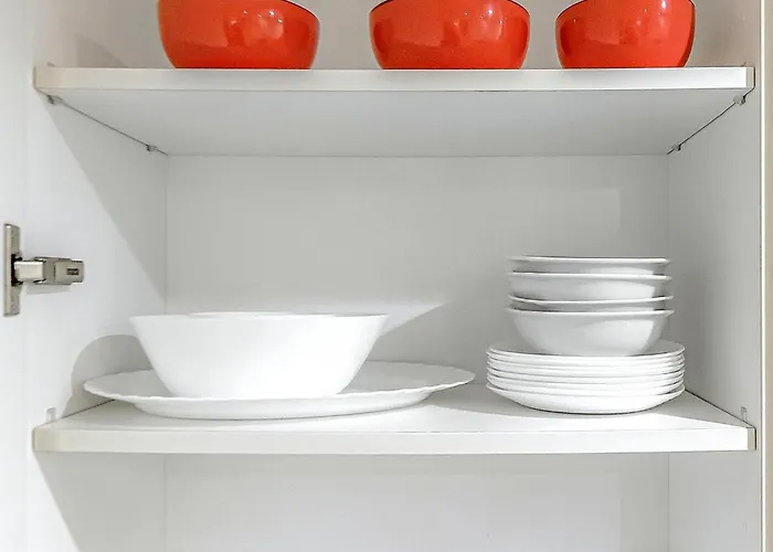 Cozy 2 Bedroom With Pool View And 2 Bathrooms In Cristianos